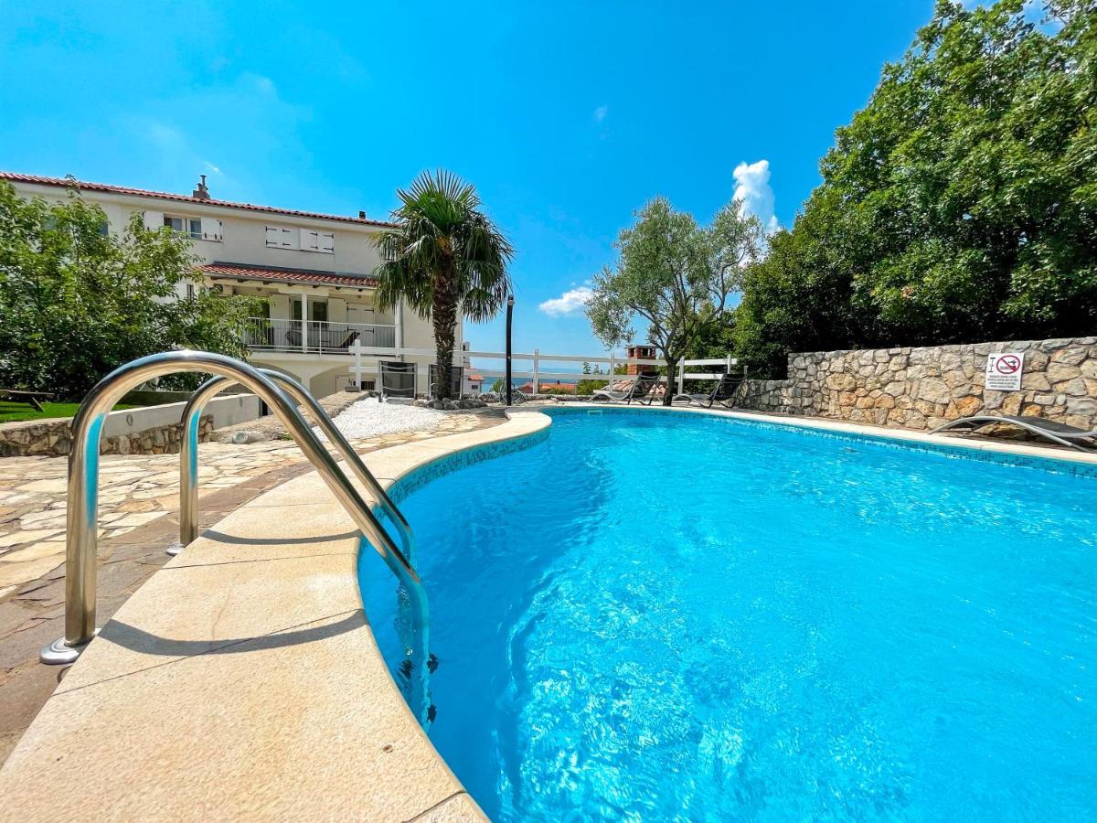 Apartments Villa Klaudia - Adults Only Crikvenica Kültér fotó